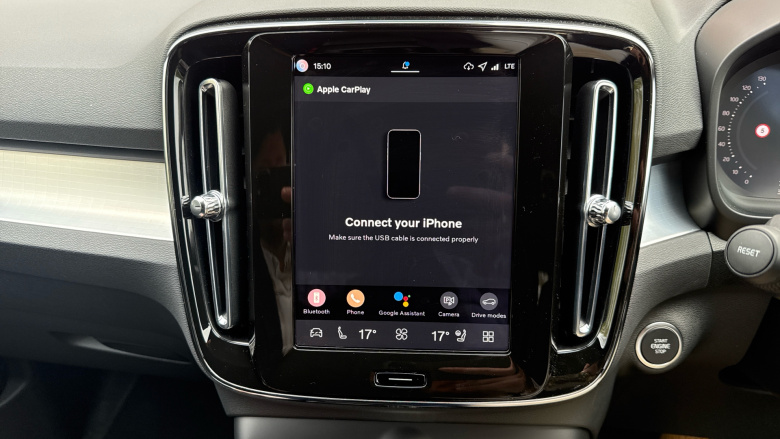 Volvo XC40 2.0 B3P Plus Black Edition 5dr Auto Petrol Estate